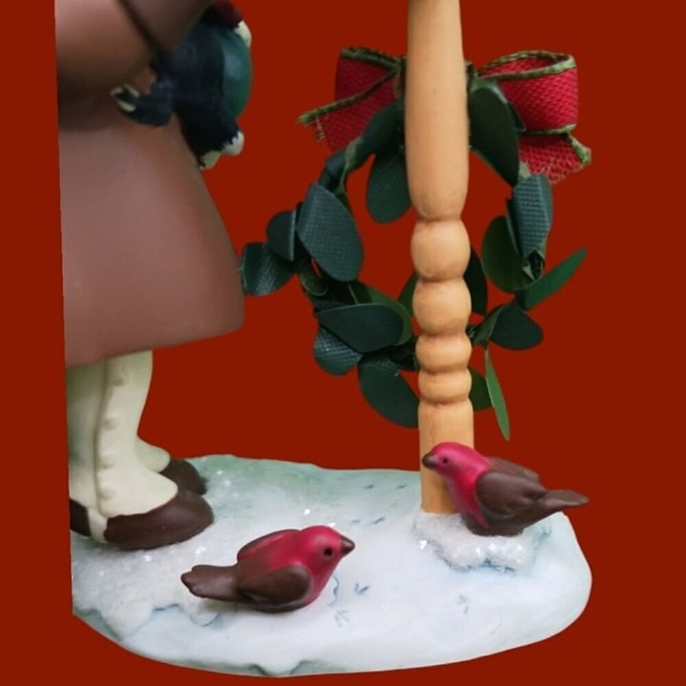 Hallmark what child is this christmas ornament - Picture 7 of 12